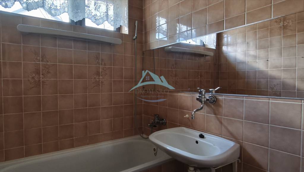 Rodinný dom na ul. Ľ. Štúra vo Veľkom Krtíši. - 9