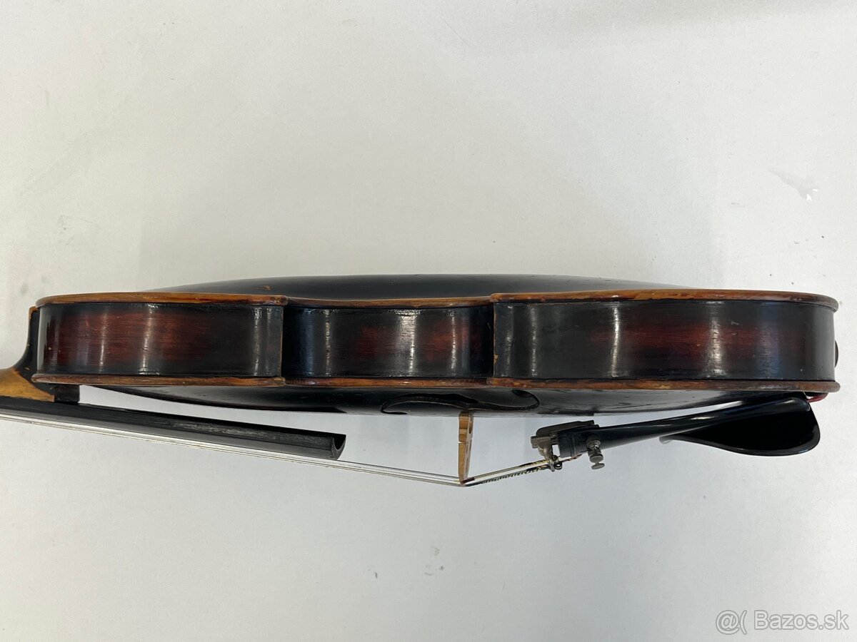 100ročné husle - 9