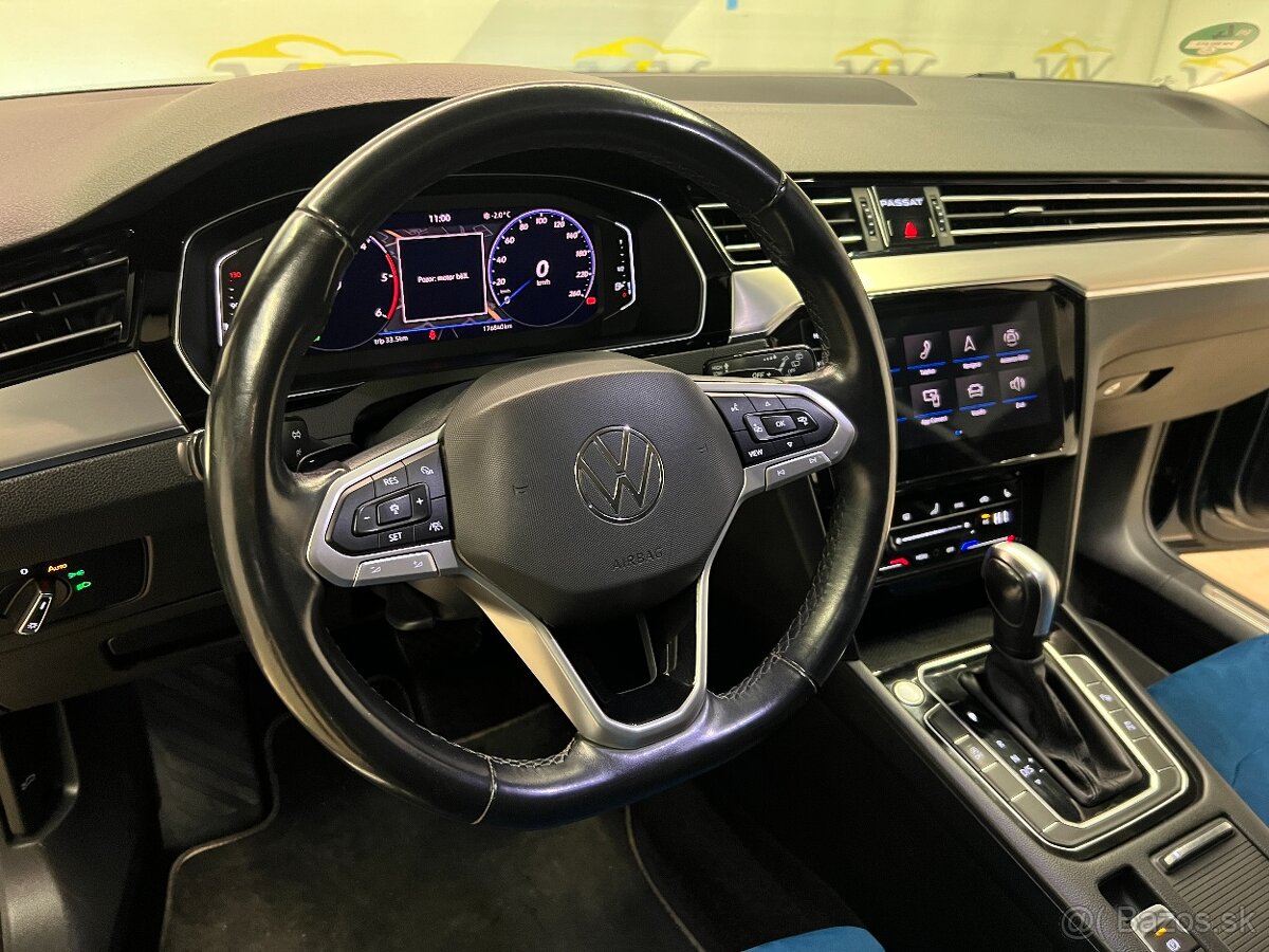 Volkswagen Passat Variant 2.0 TDI EVO Elegance DSG - 9