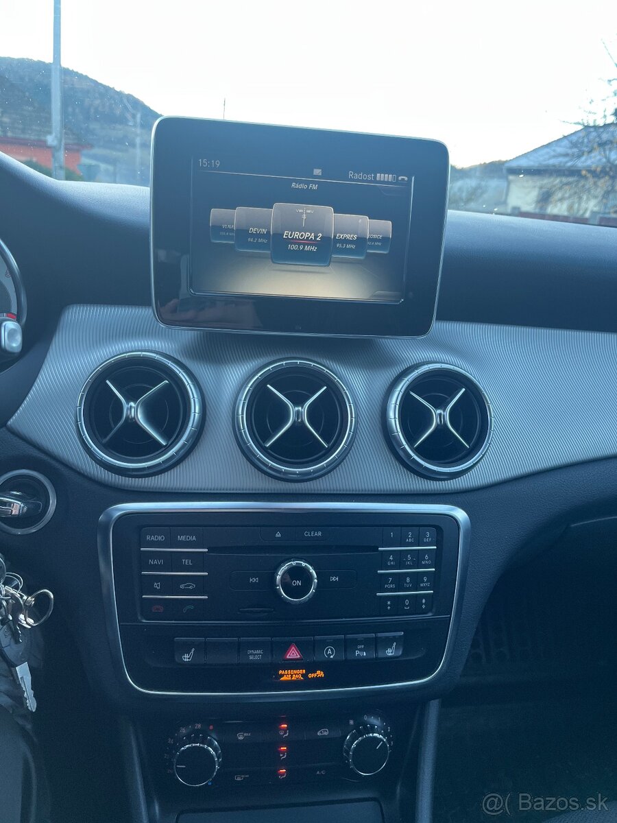 Mercedes-Benz Cla 220d - 9