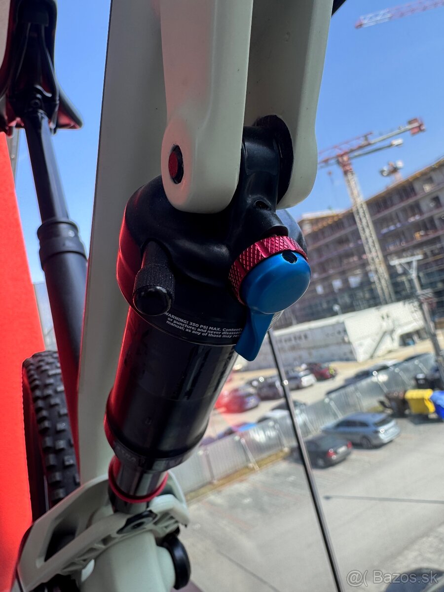 Canyon neuron CF 9 - 9