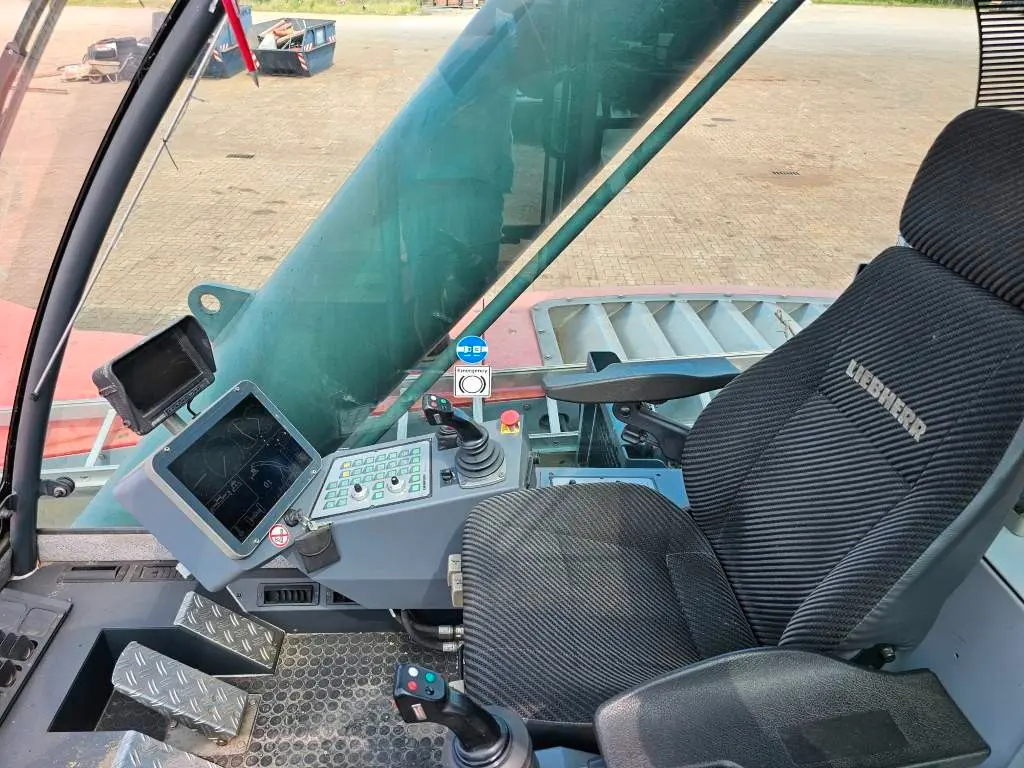 Liebherr LRS V645 nakladač na lodné kontajnery - 9
