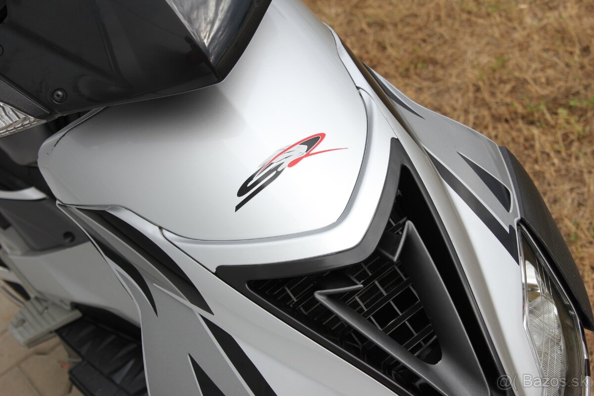 skúter aprilia SR50 2008 AM od 15 rokov ZIMNÁ CENA - 9