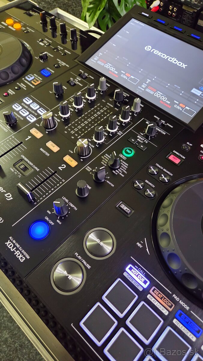 Pioneer DJ XDJ-RX3 + Profi Case - 9