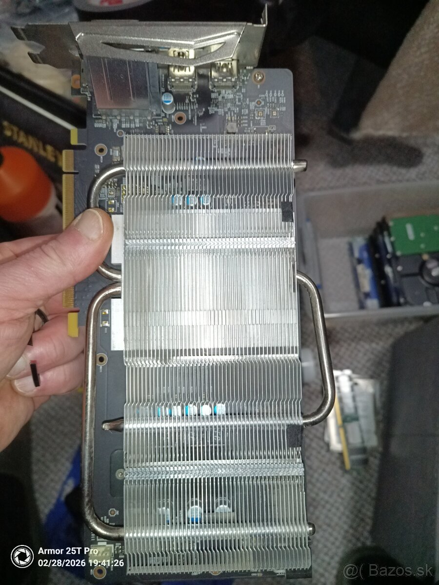 MSI Grafika 6 GB RAM 1060 ARMOR - 9