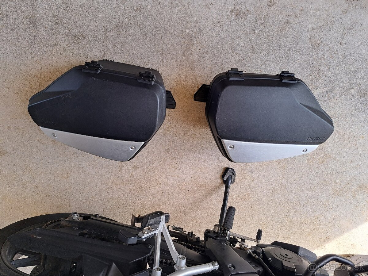 Suzuki V-Strom 1000 - 9