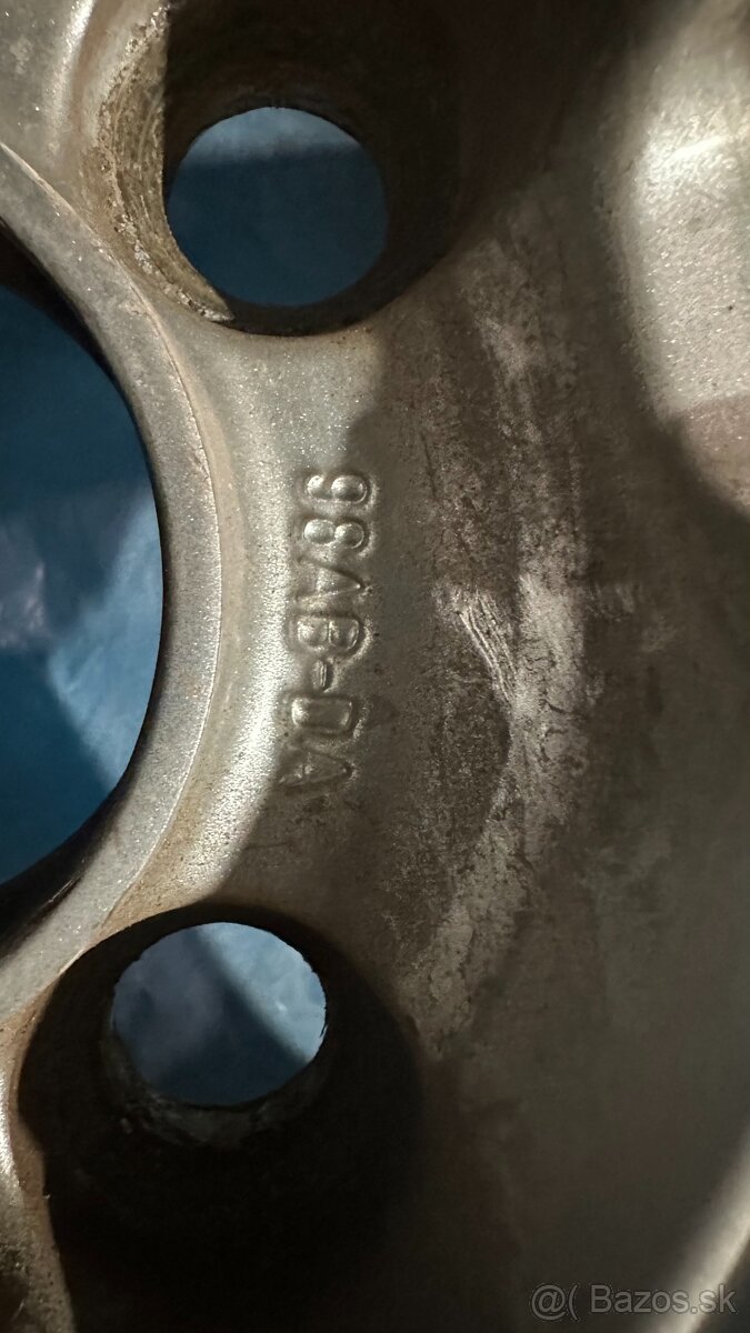 Originálne Ford elektróny R15 4x108 s Nokian Wetproof pneu - 9