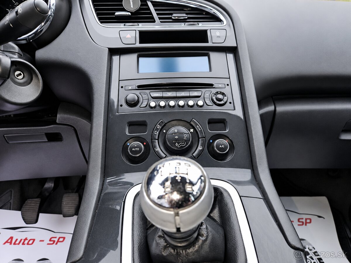 PEUGEOT 5008 2014 - 9