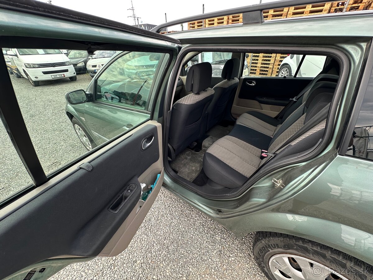 Renault Mégane Combi 1.9 TDi a/C - 9