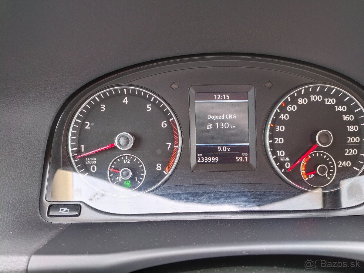 Volkswagen Touran 1.4 TSI+ CNG, 110 kw, 2011 - 9