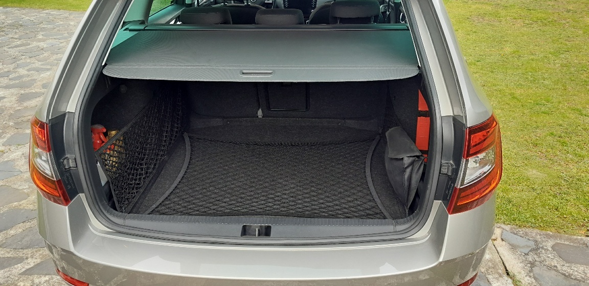 Škoda octavia combi 2.0 tdi 2019 - 9