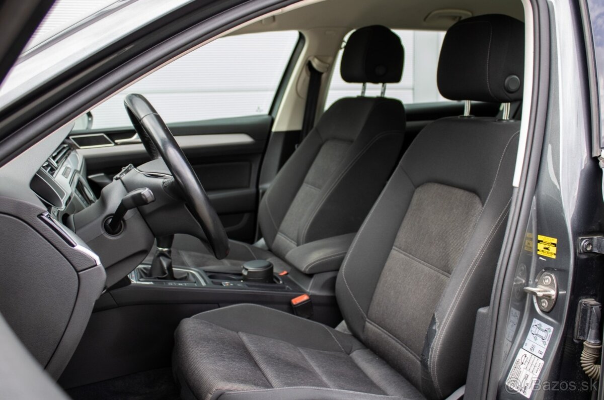 Volkswagen Passat Variant. - 9