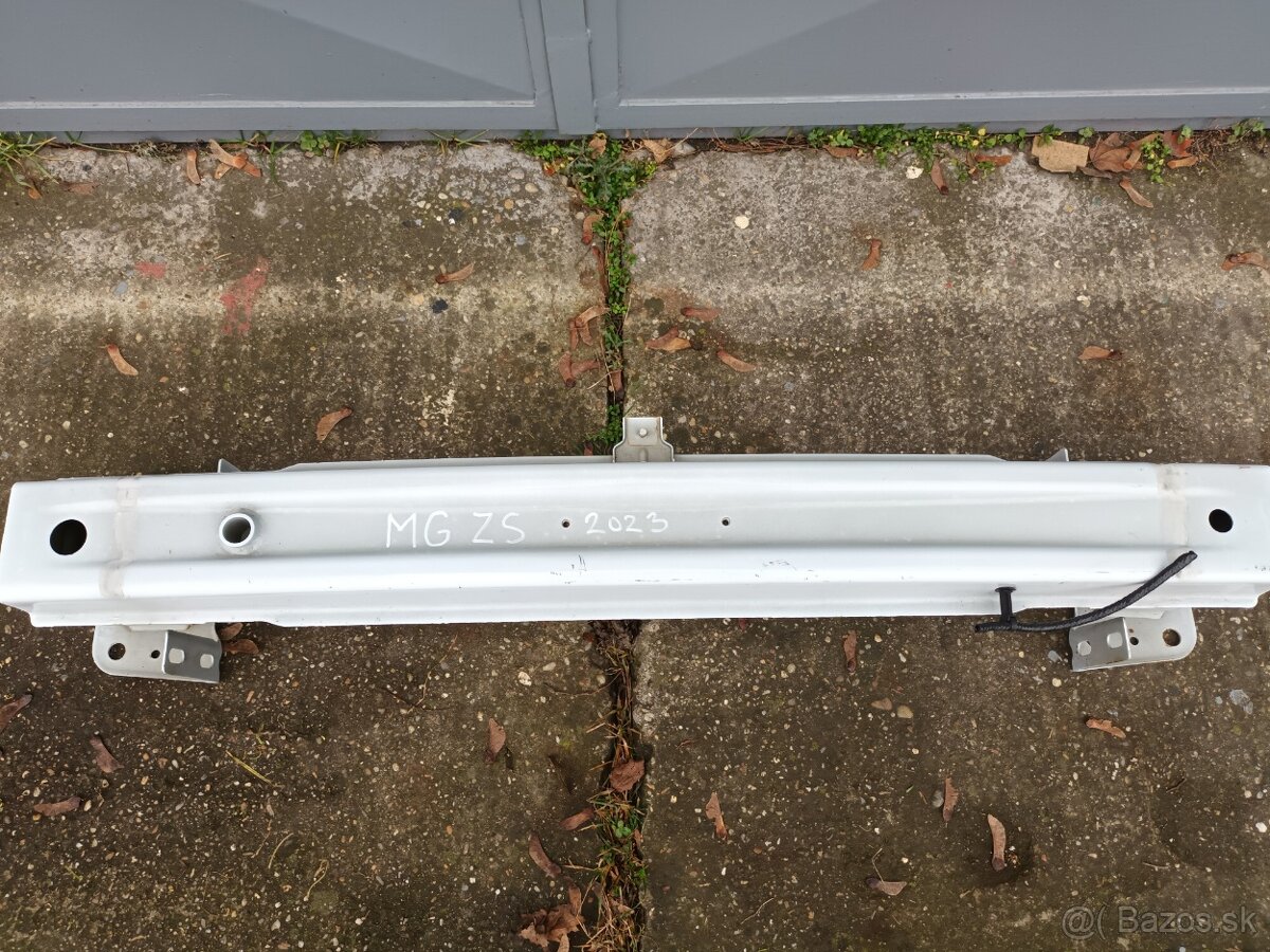 MG ZS 2023 Svetlá - 9