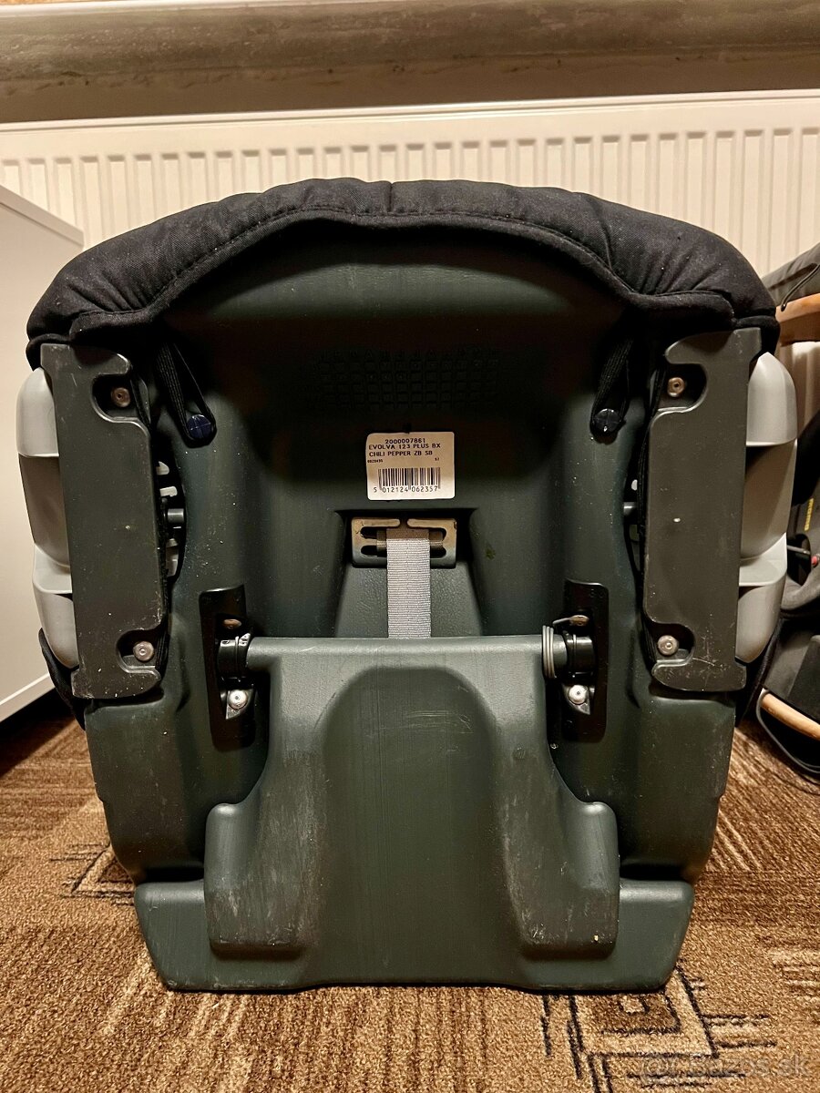 Predám autosedačku Britax Römer Evolva 1-2-3 Plus (9–36 kg) - 9