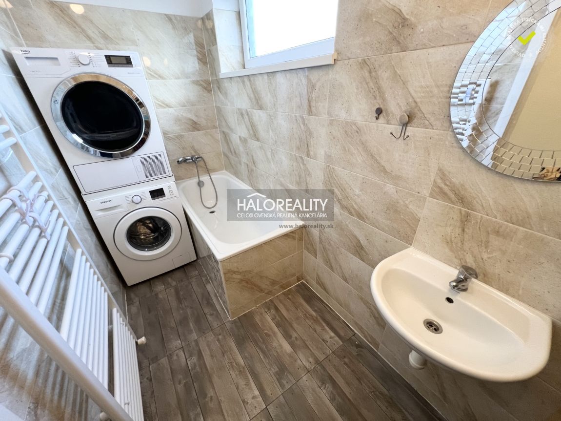 HALO reality - Predaj, trojizbový byt Bratislava Podunajské - 9