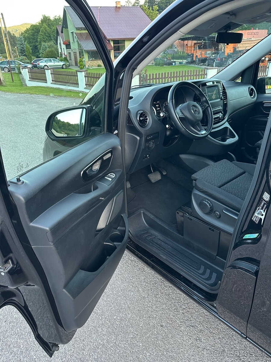 Mercedes Vito Tourer 119CDI 4x4 8 miest - 9