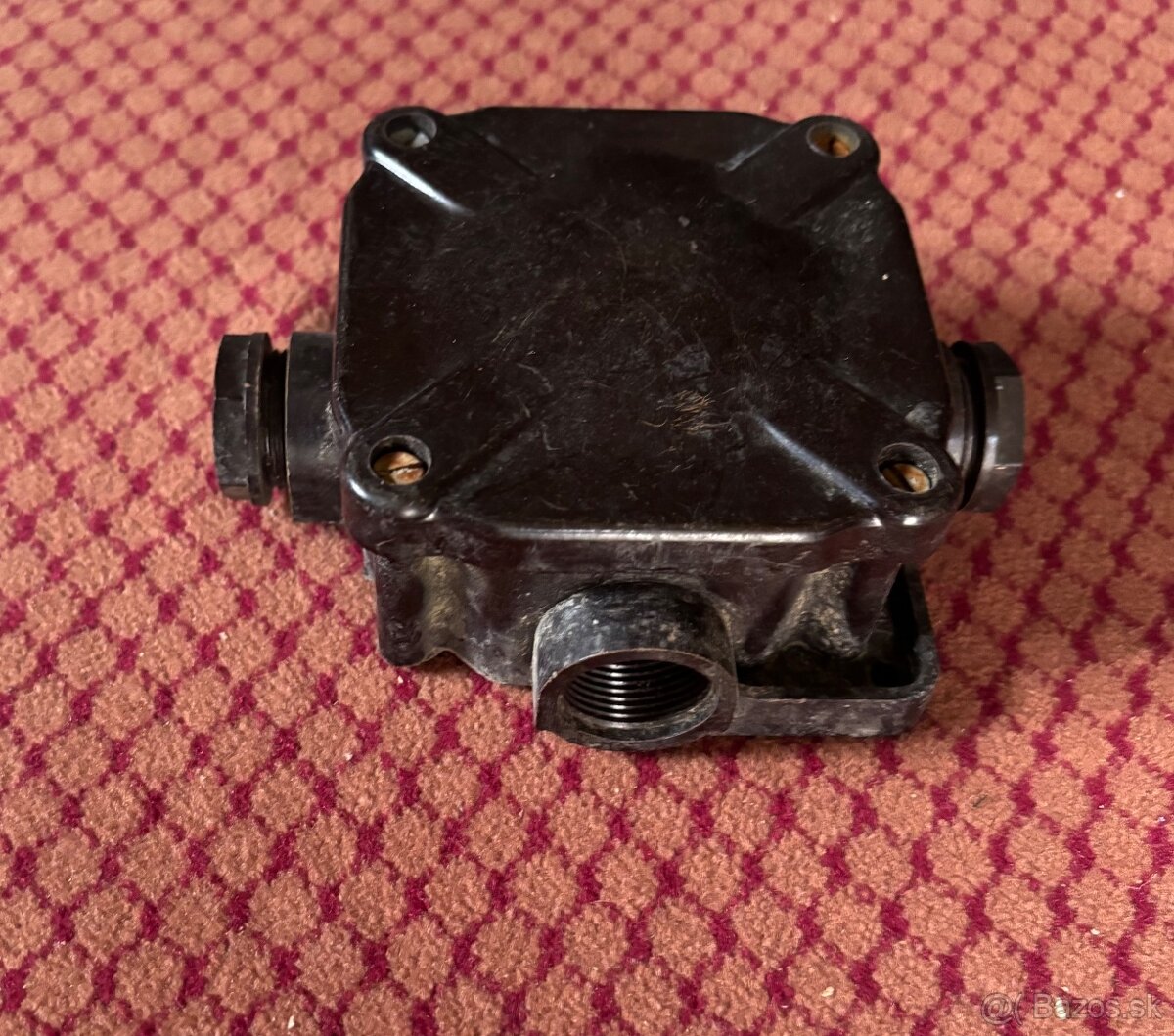 Zásuvky,Zástrčky - 9