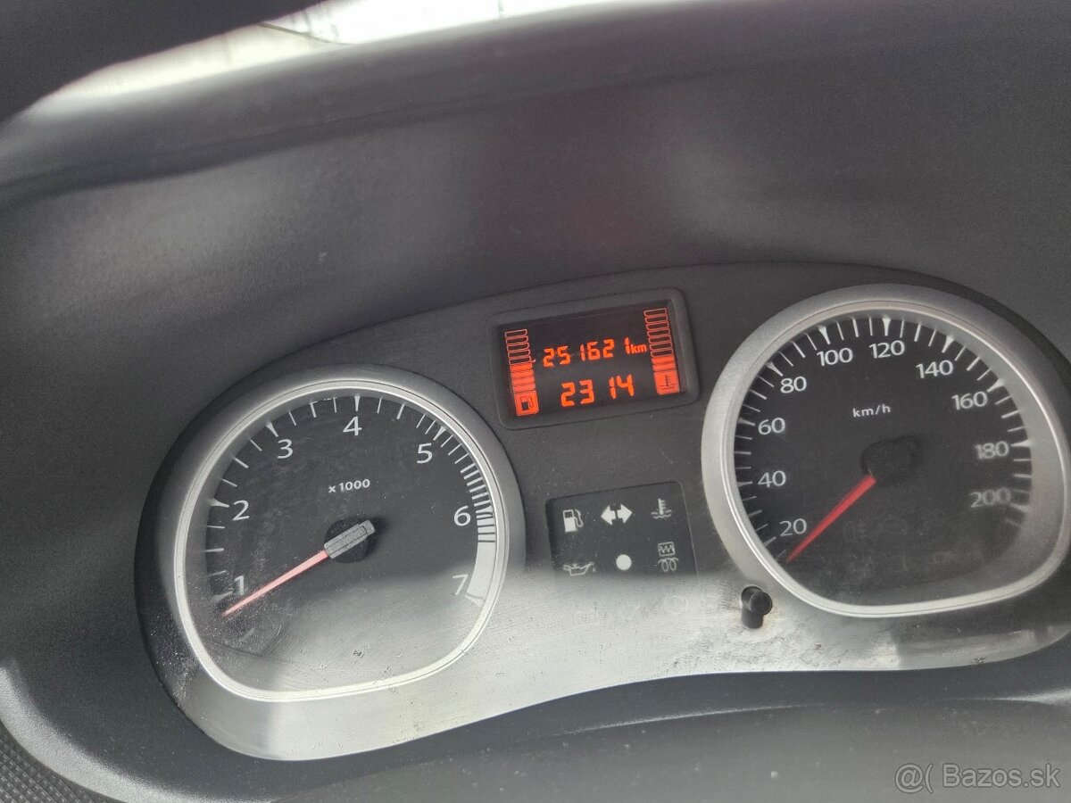 Dacia Duster 1.5 dci - 9