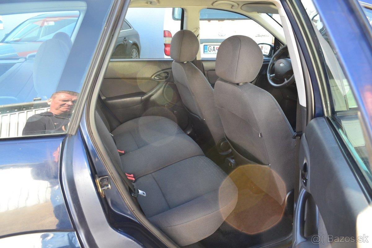 Ford Focus Kombi 1.6i 16V - 9