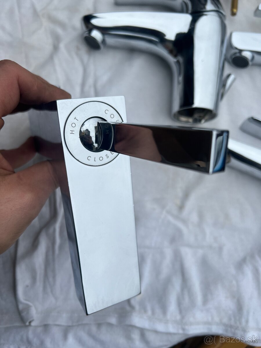 Vodovodné batérie a kúpeľňové komponenty - 9