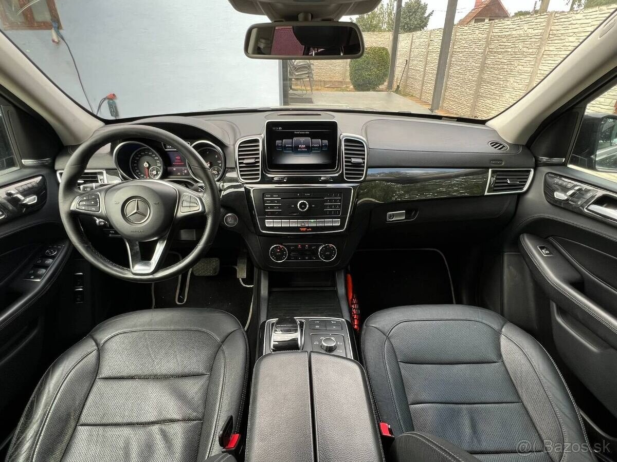 Mercedes-Benz GLE 350d 4Matic - 9