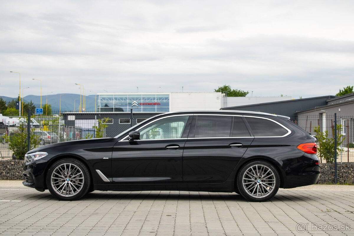 Bmw 5 Touring 530i 4x4 xDrive Sport benzín automat - 9