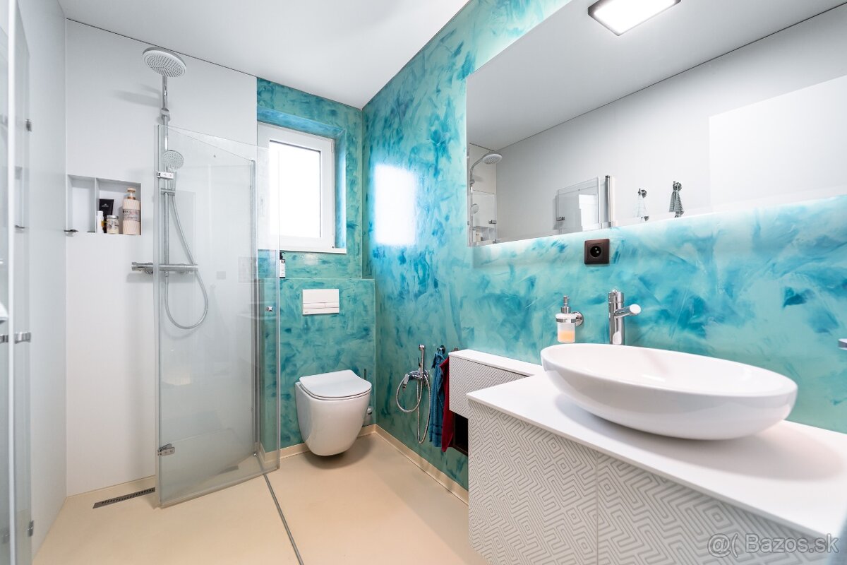 Nadštandardný bungalov s pozemkom 660m2 v obci BYSTER - 9