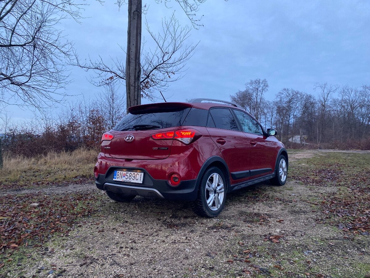 Hyundai I20 active 1.4 benzin - 9