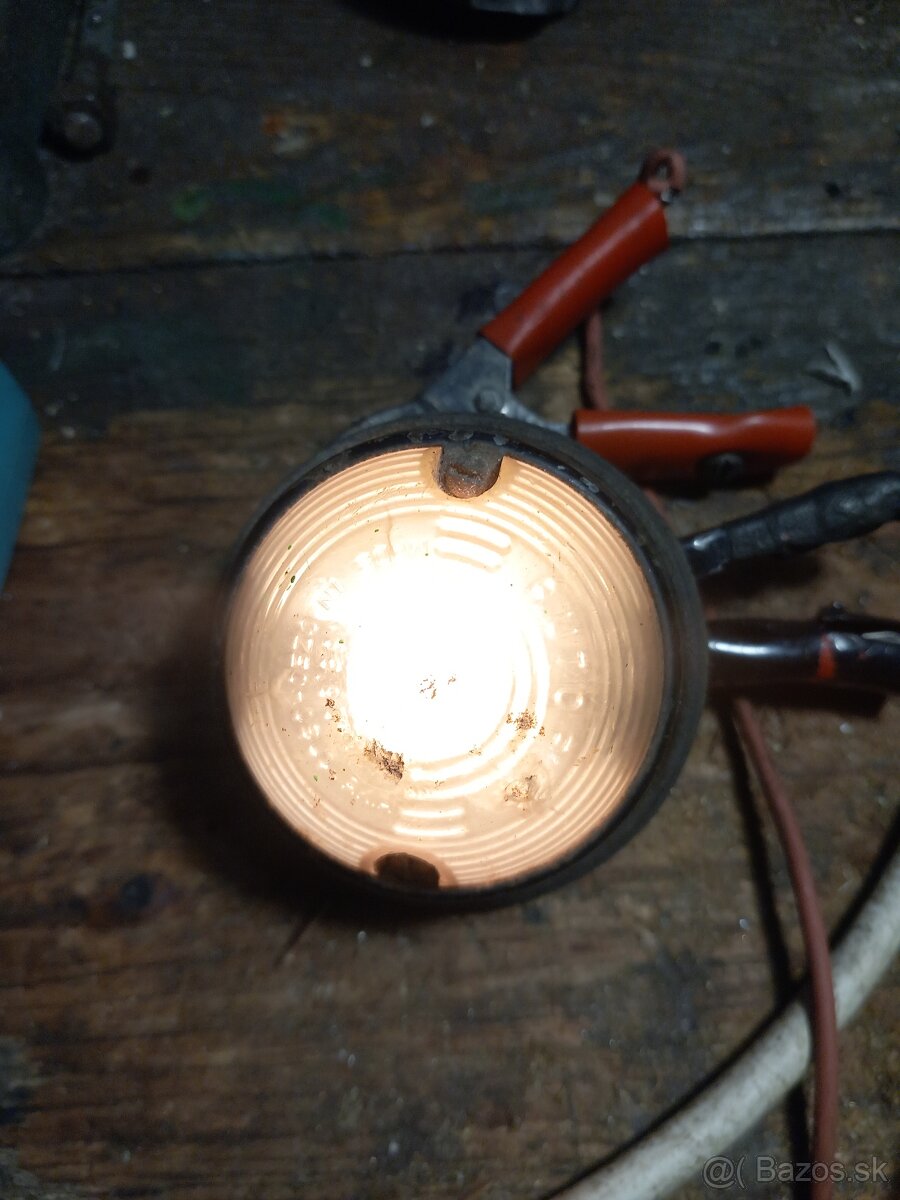 OBRYSOVÉ SVETLO - 9