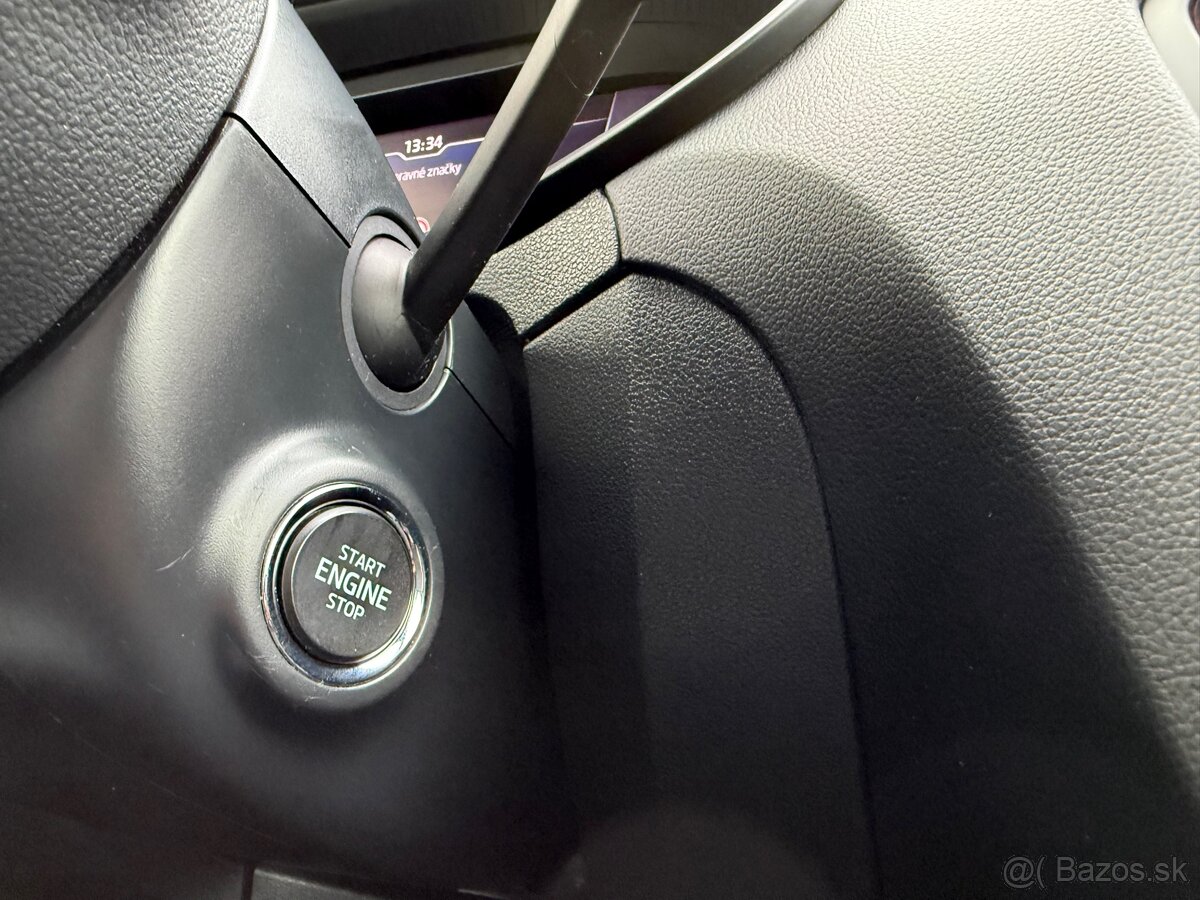 Škoda Octavia Combi Sportline 2,0 TDI DSG Full led virtual - 9