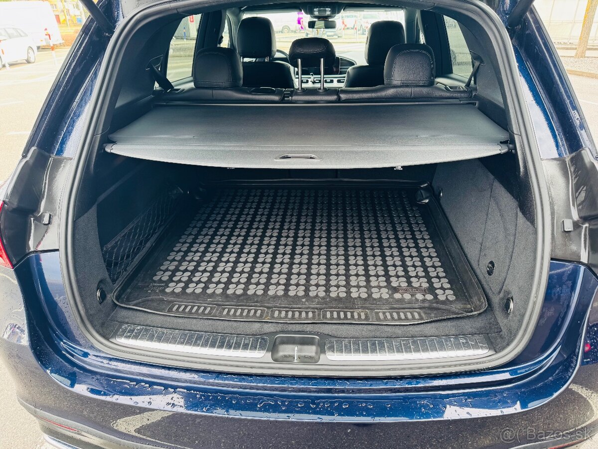 Mercedes Benz GLE 350D - 9