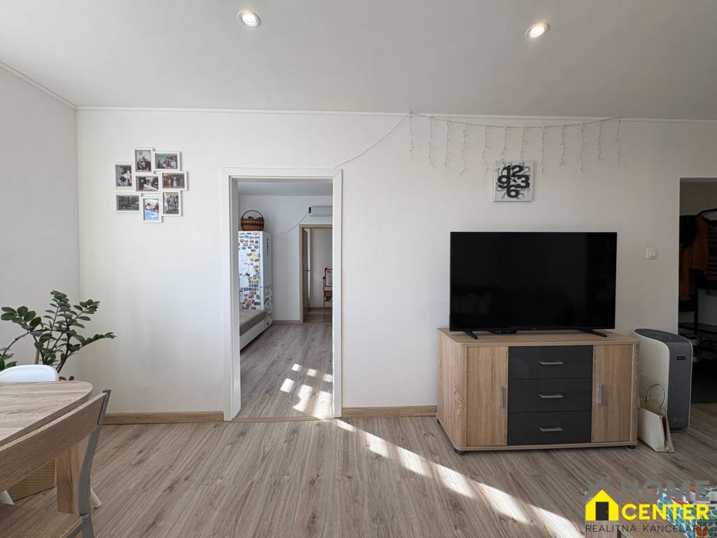 NA PREDAJ zrekonštruovaný 3,5-izbový byt pri centre mesta K - 9