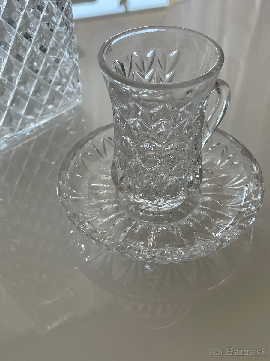 Karafa + poháriky - 9