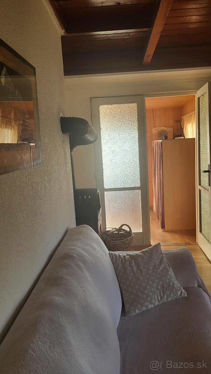 Na predaj Krásna Chata Kováčovo Pri Dunaji - 9