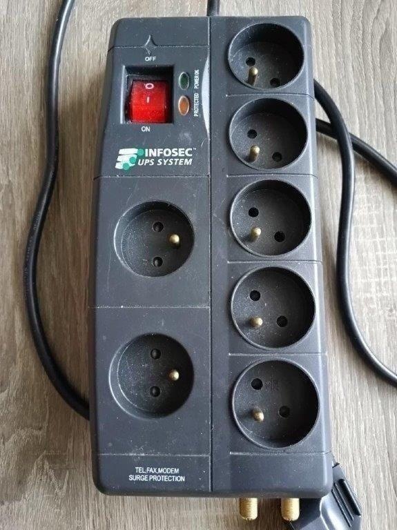 Prepäťová ochrana PHILIPS a SILVERCREST - 8 zásuviek - 9