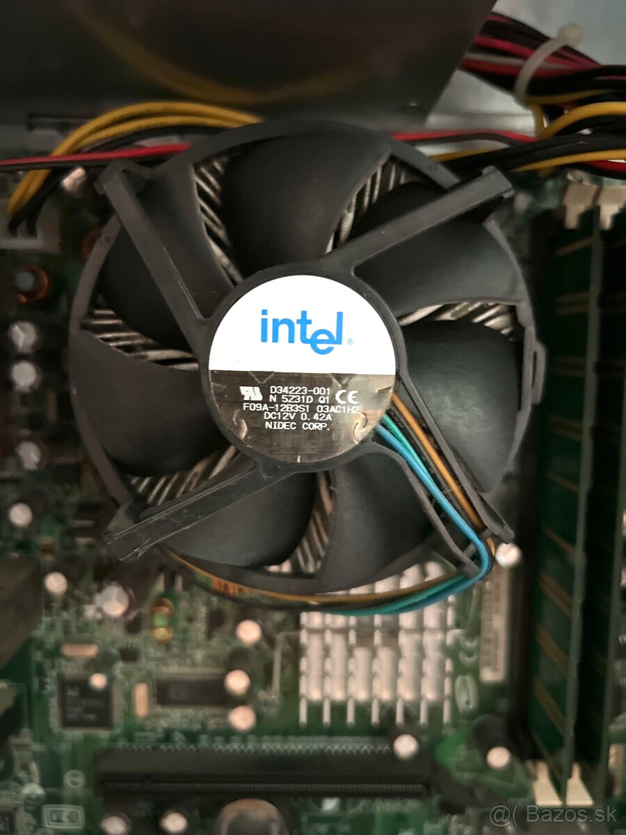 Retro počítač myš a klávesnica - 9