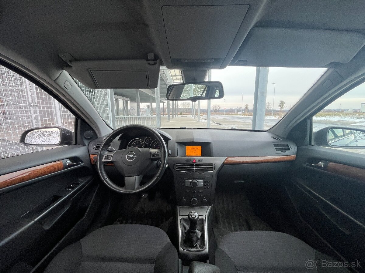 Opel Astra - 9