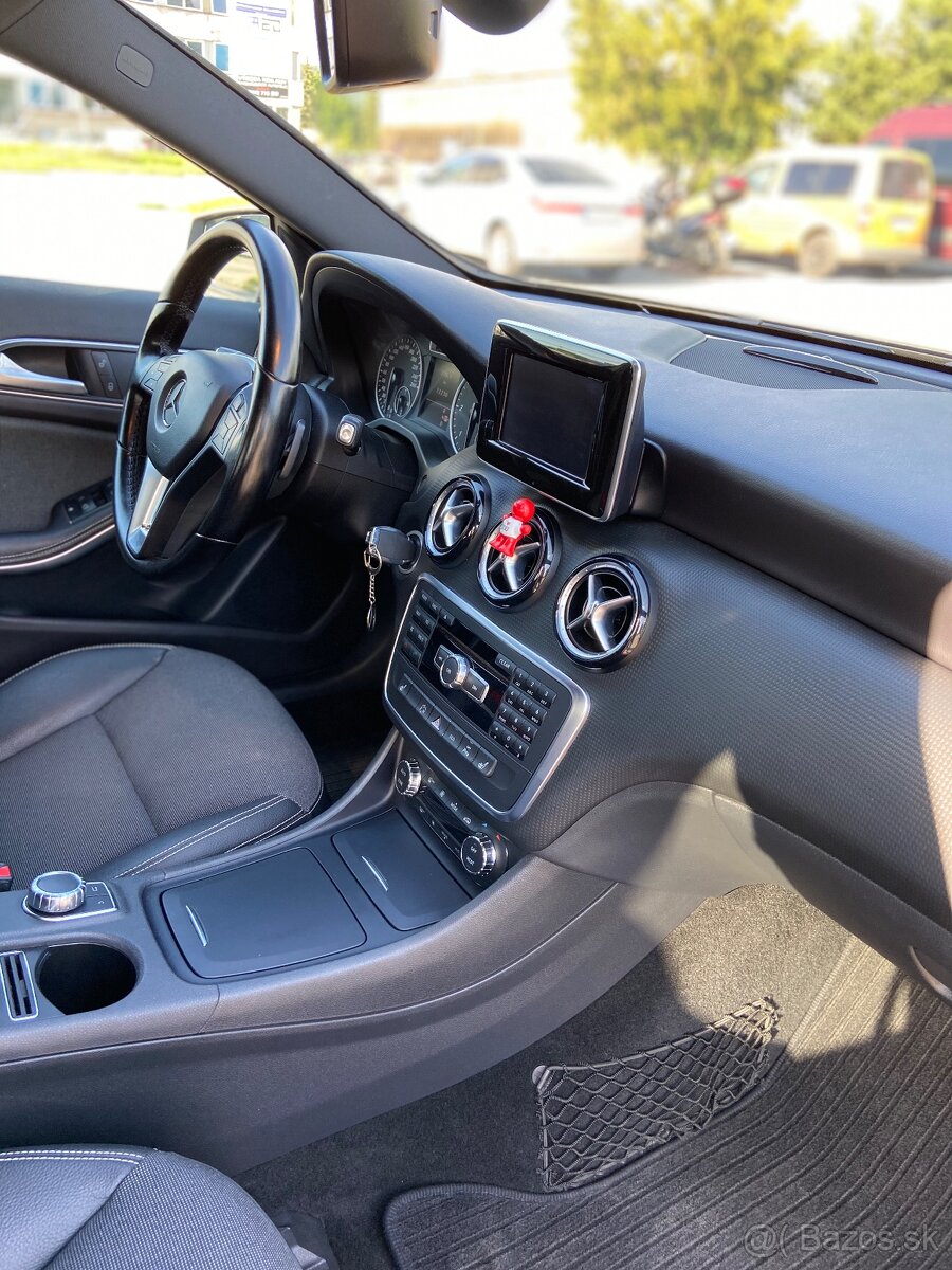 MERCEDES BENZ A 180 cdi - 9