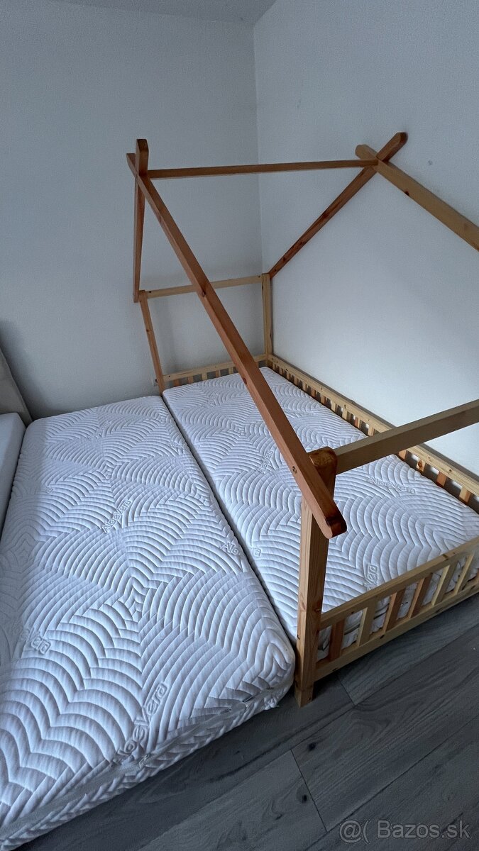 POSTEĽ DETSKÁ + ZÁVESY + MATRACE - 9