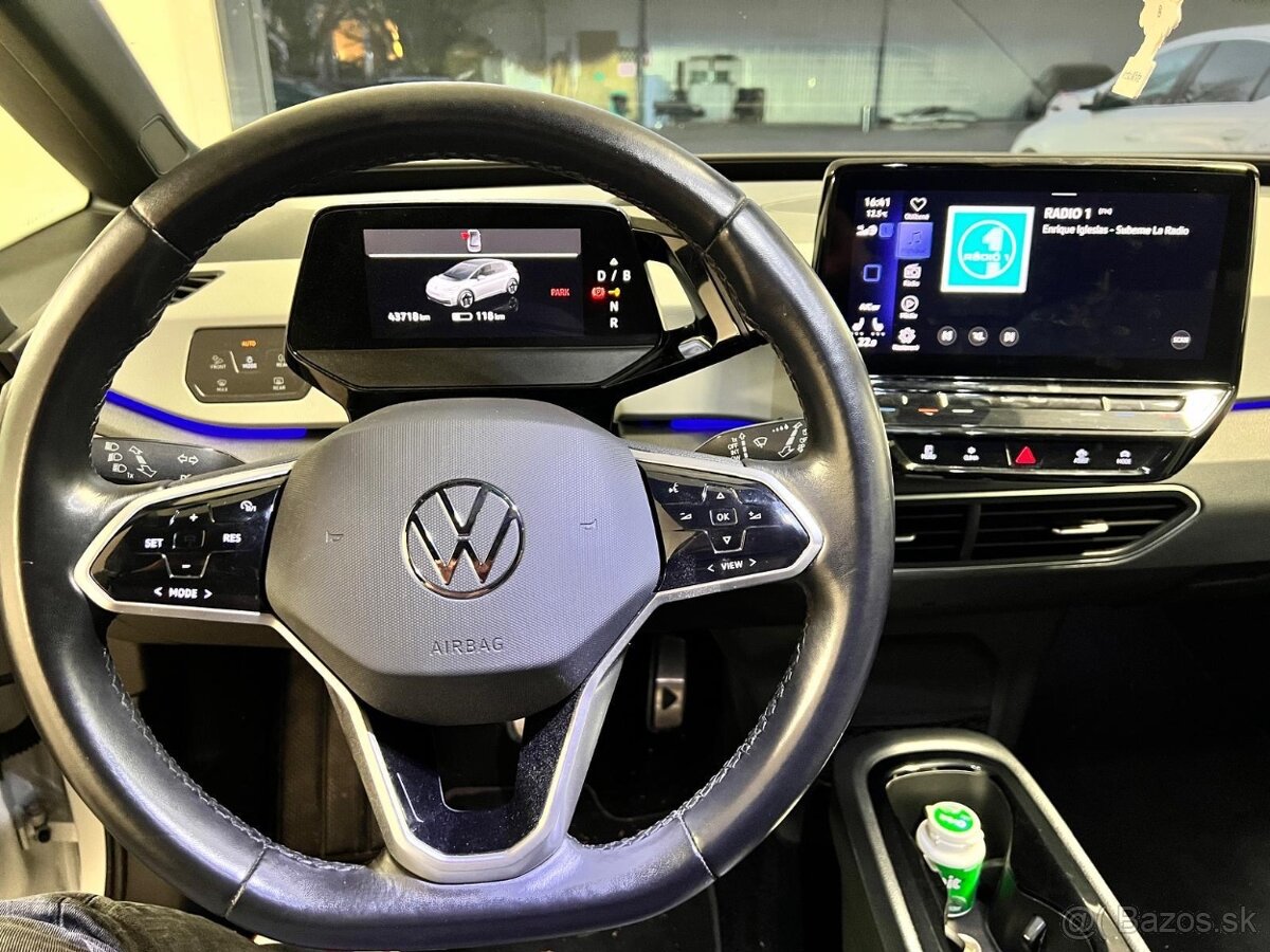 Volkswagen ID.3 Pro Performance - 9