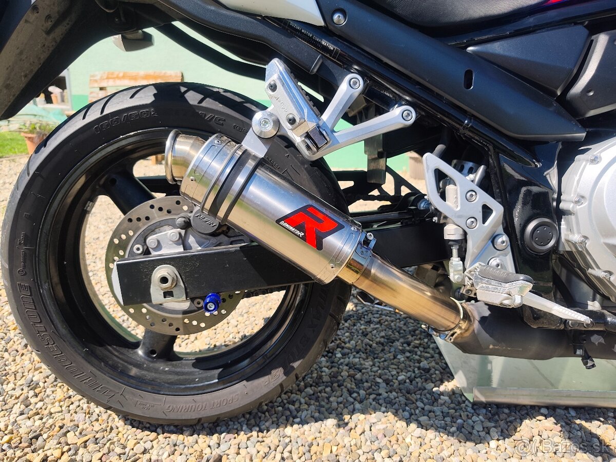 Suzuki GSX650F - 9