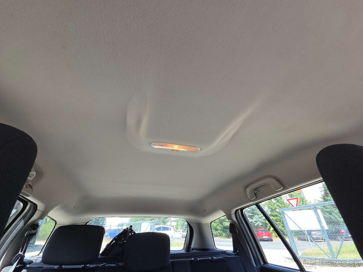 Predám renault megane kombi 1.6 - 9