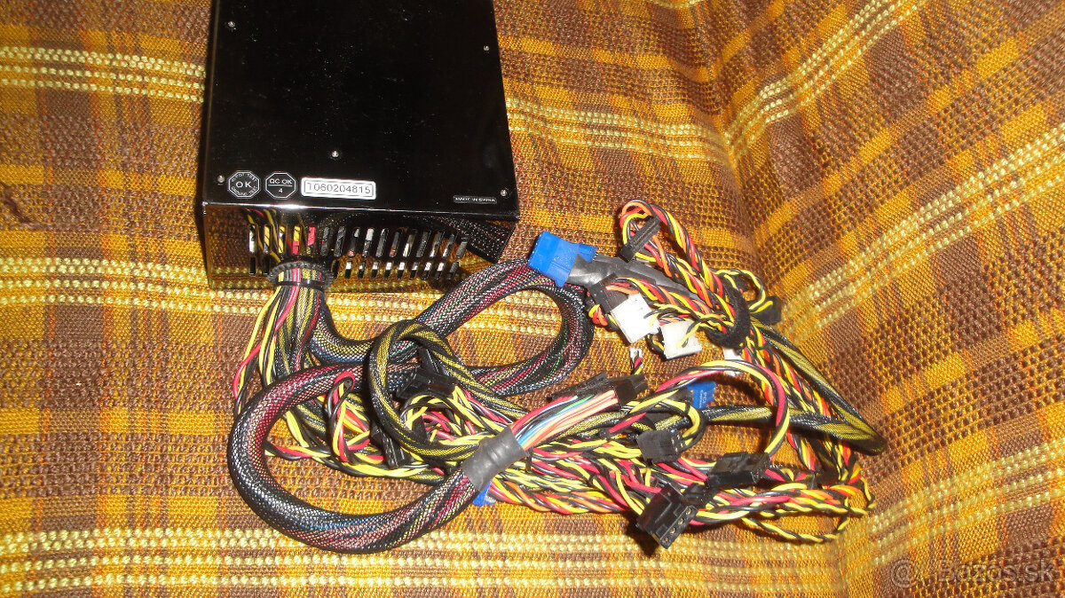 Predám tieto dva zdroje 550W v Bratislave a okolí - 9