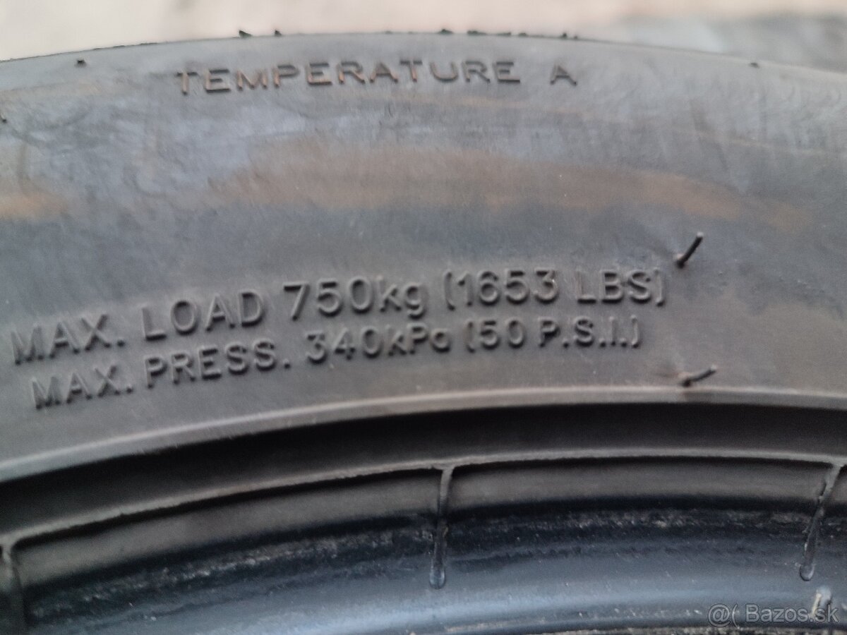 215/55 r17 Riken - 9