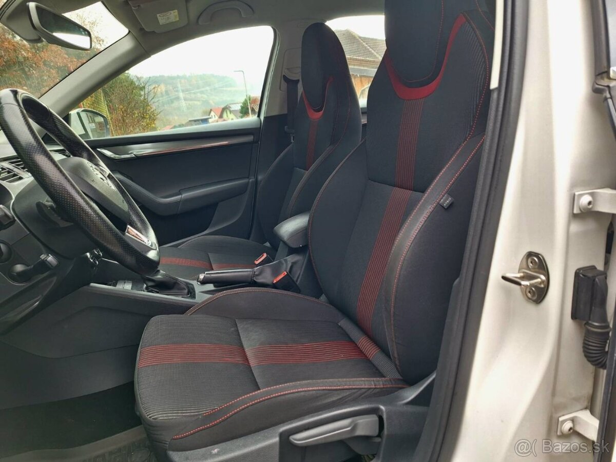 Škoda Octavia 1.6 TDI Style DSG - 9