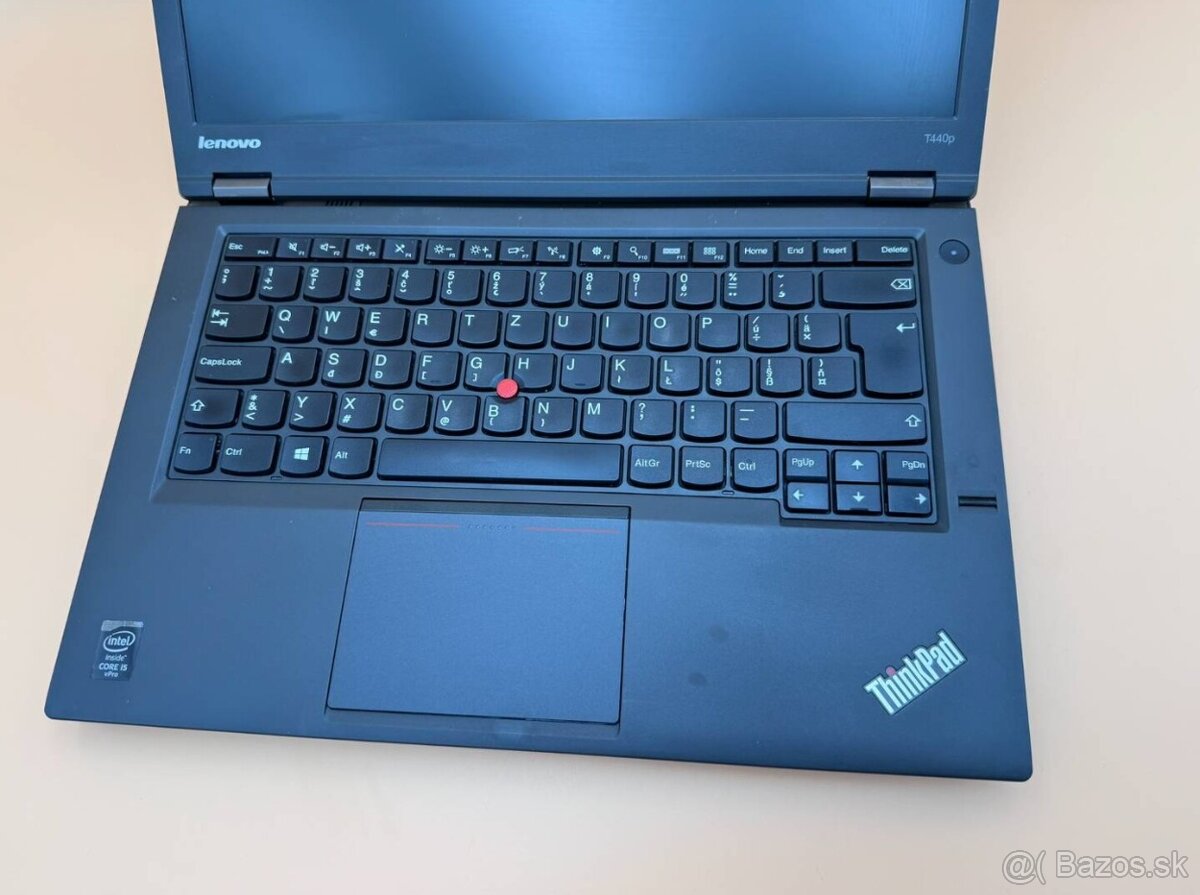 Notebook 14" Lenovo.Intel i5-4300M 2x2,60GHz.8gb ram.256SSD - 9