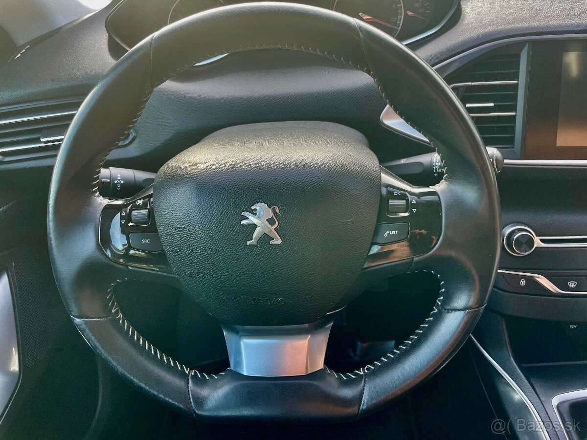 Peugeot 308 1.6 HDi - 9