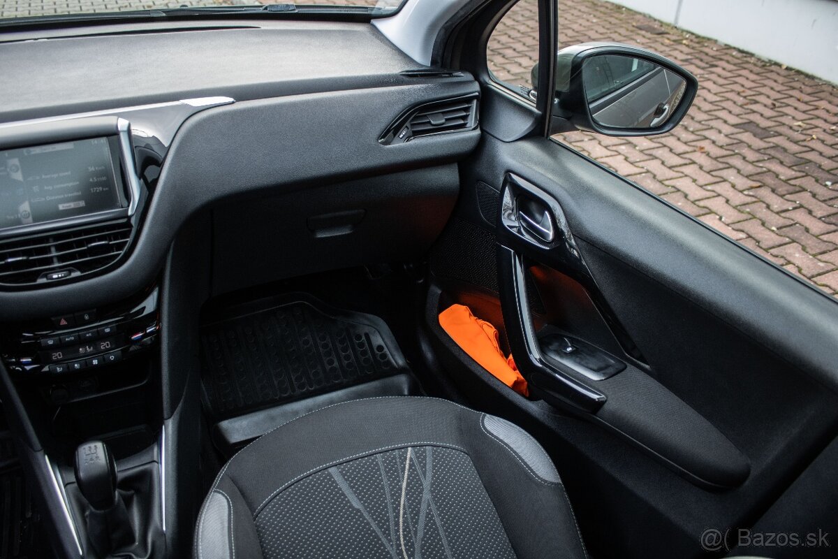 Peugeot 208 1.2 Vti 60kw 2012 - 9