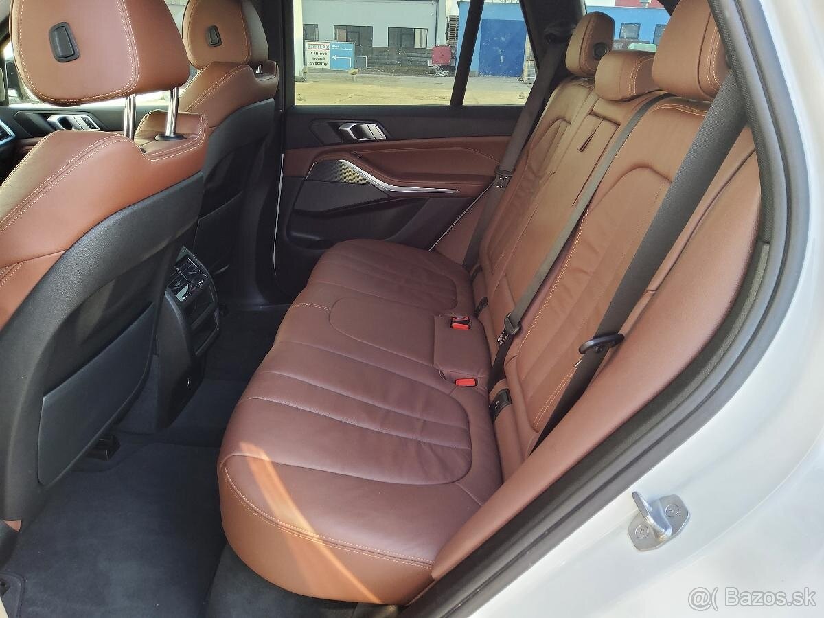 BMW X5 G05 xDrive30d M sport, Vzduchový podvozok, Laser - 9