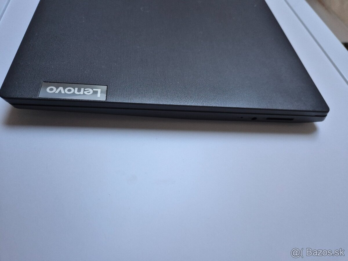 Notebook Lenovo V15-IIL - 9